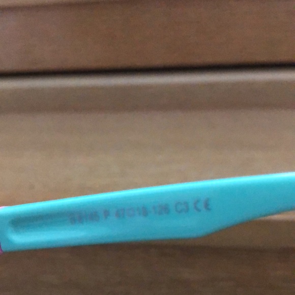 Brand new blue light glasses for kids - Picture 4 of 4